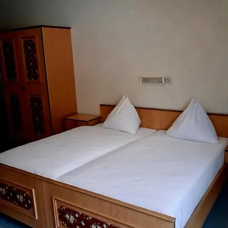 Karner * ツェーダーハウス